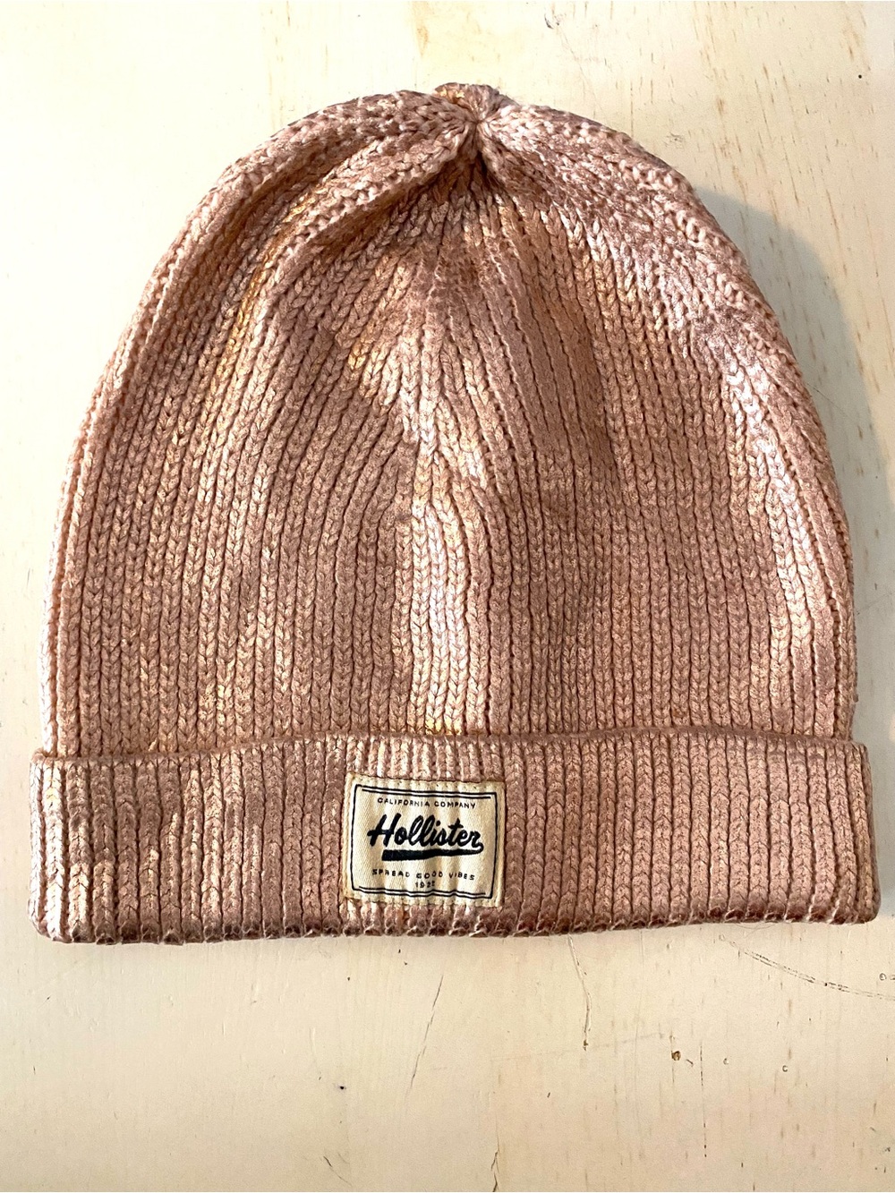 Hollister Rose Gold Metallic Foil Ribbed Knit Cuff Beanie One Size